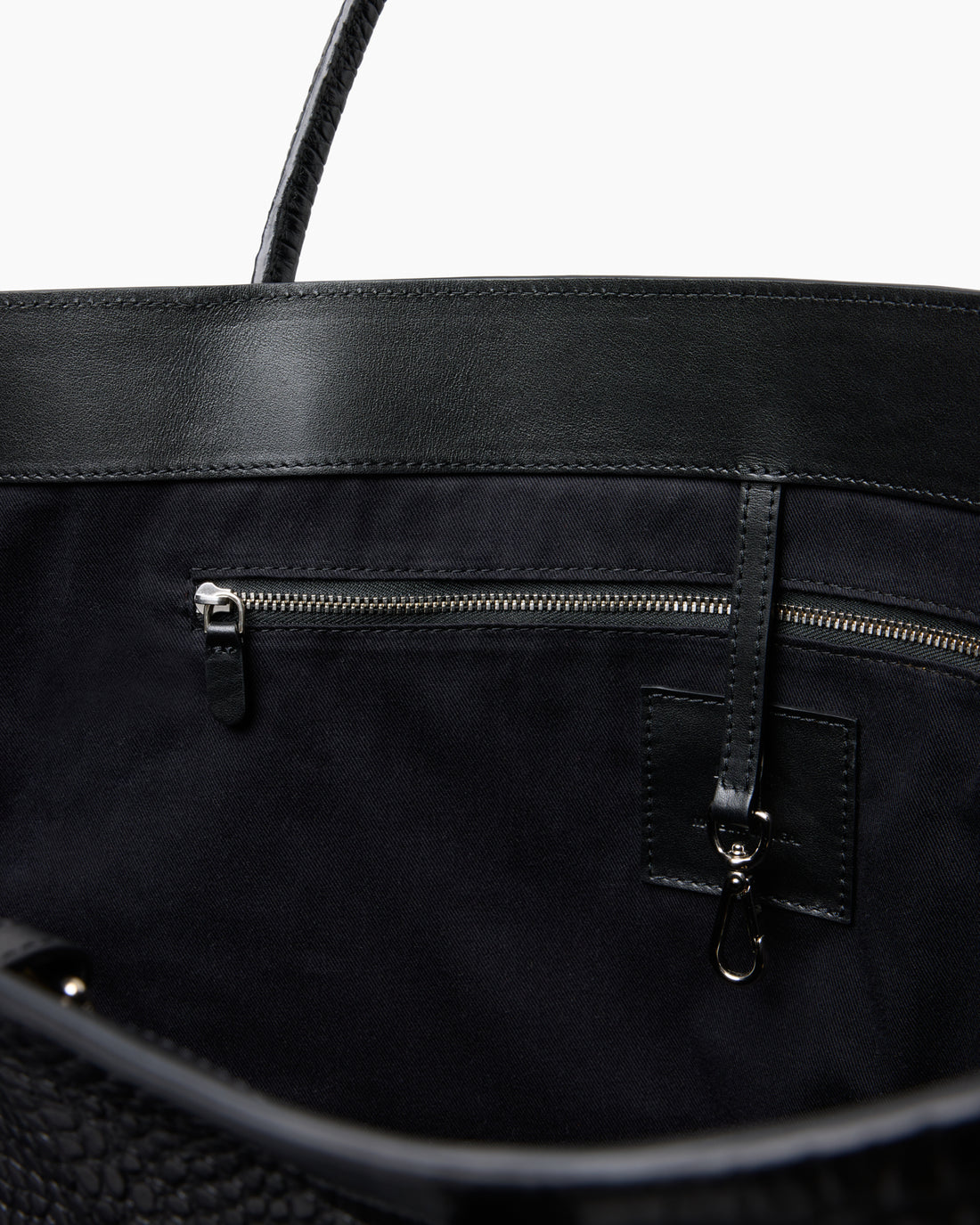 The Eva Weekend Tote